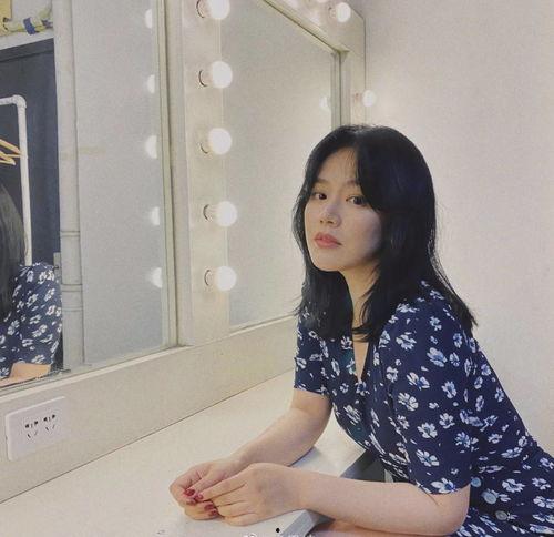 网红马思纯吃瓜,揭秘娱乐圈幕后真相  第1张